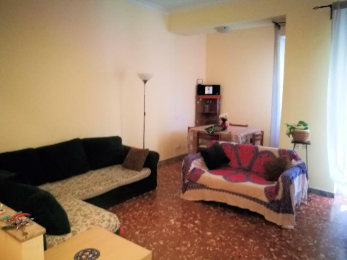 Happy House Mare Di Roma Villa Ostia Buitenkant foto